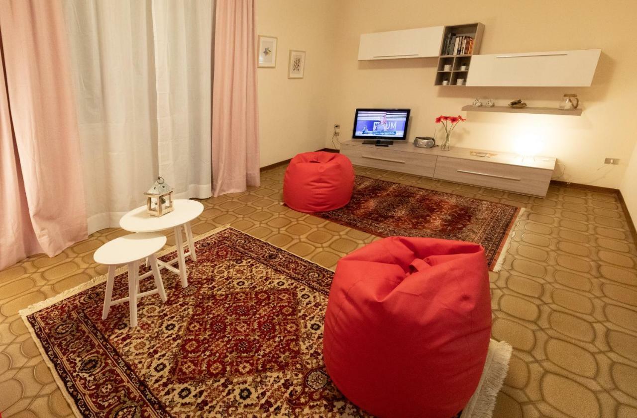 דירות פראטו Casa Del Sole מראה חיצוני תמונה