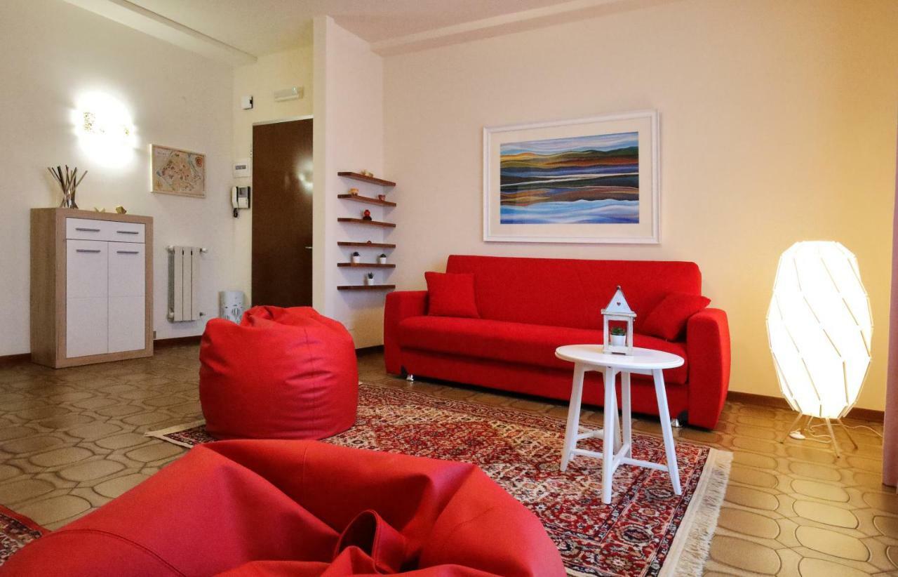 דירות פראטו Casa Del Sole מראה חיצוני תמונה